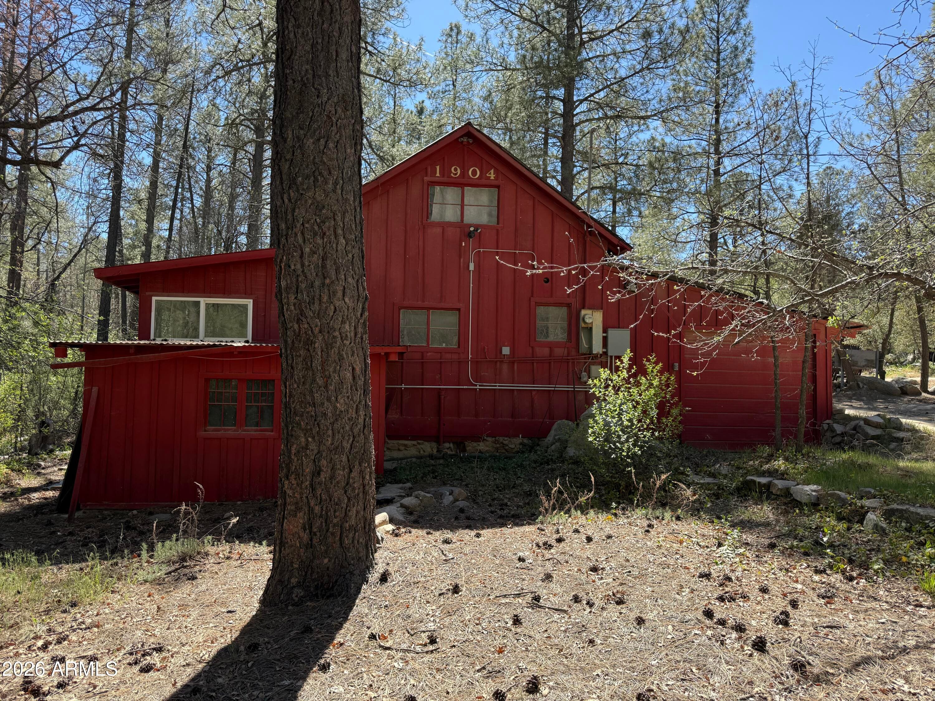 23619 S GLADIATOR MINE Road, Crown King, AZ 86343 — photo 18 of 19