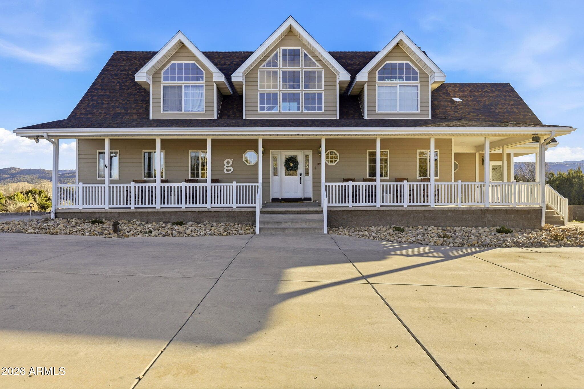 327 W 4TH Street, Eagar, AZ 85925 — photo 7 of 68