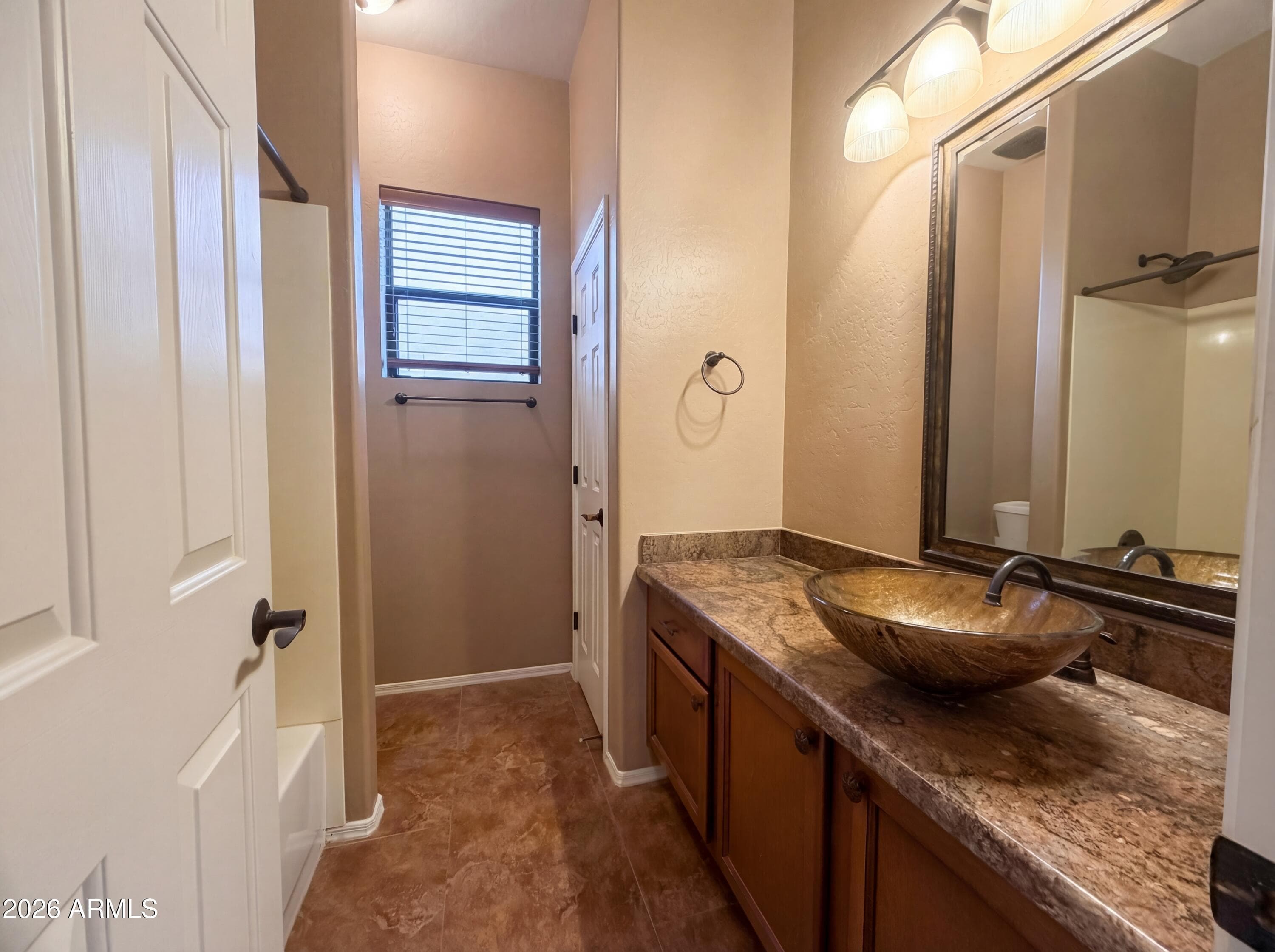 6915 E PORTIA Street, Mesa, AZ 85207 — photo 6 of 18