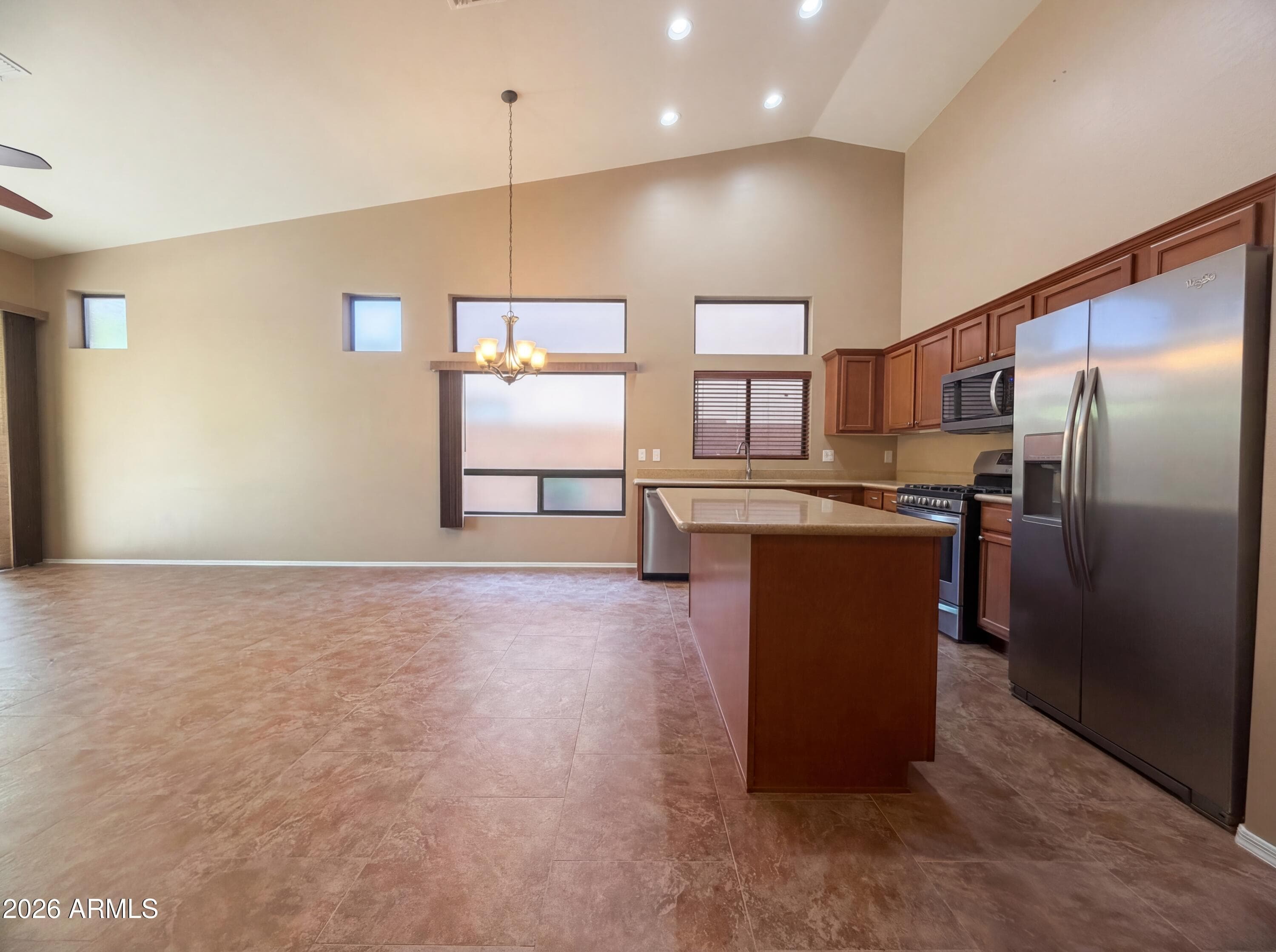 6915 E PORTIA Street, Mesa, AZ 85207 — photo 8 of 18