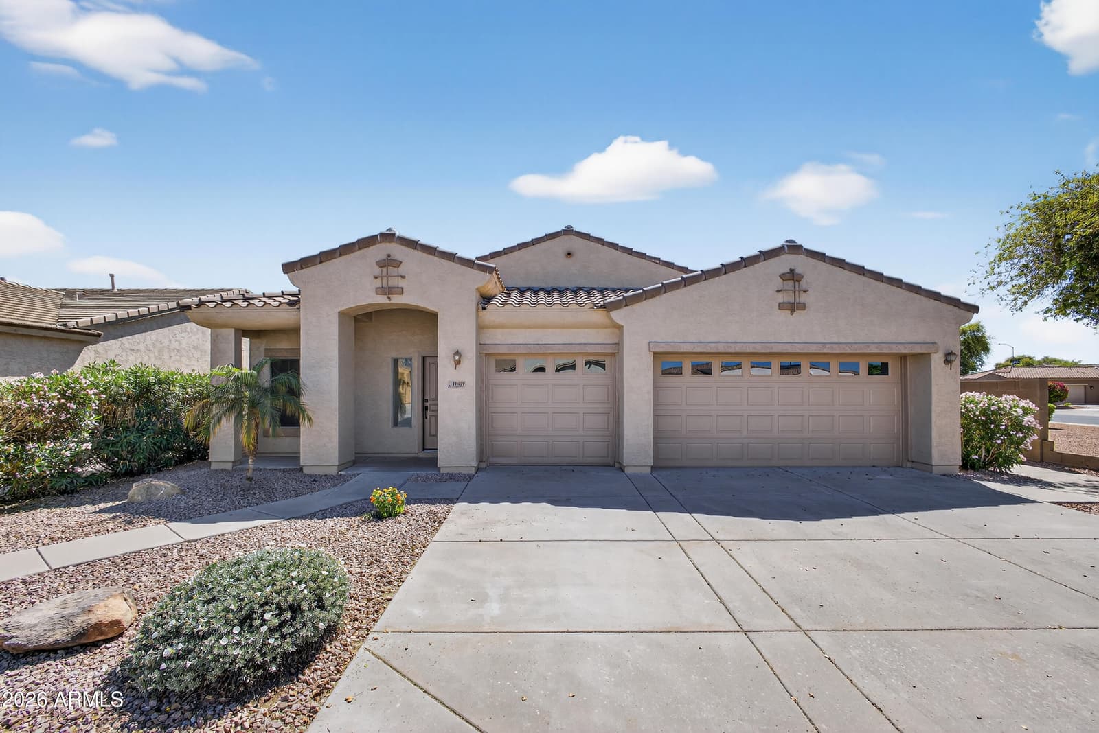 10419 E JAVELINA Avenue, Mesa, AZ 85209 — photo 2 of 53