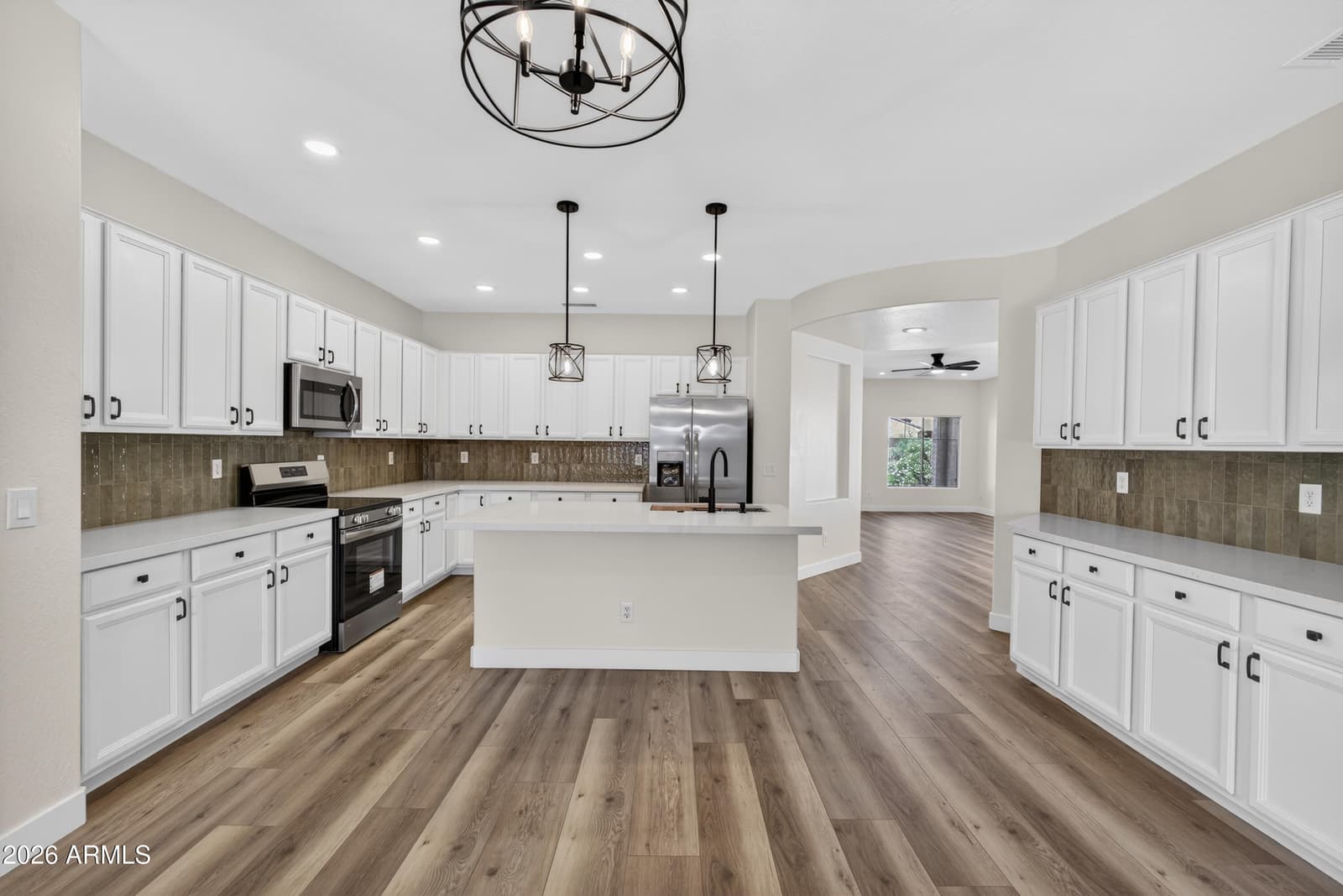 10419 E JAVELINA Avenue, Mesa, AZ 85209 — photo 14 of 53