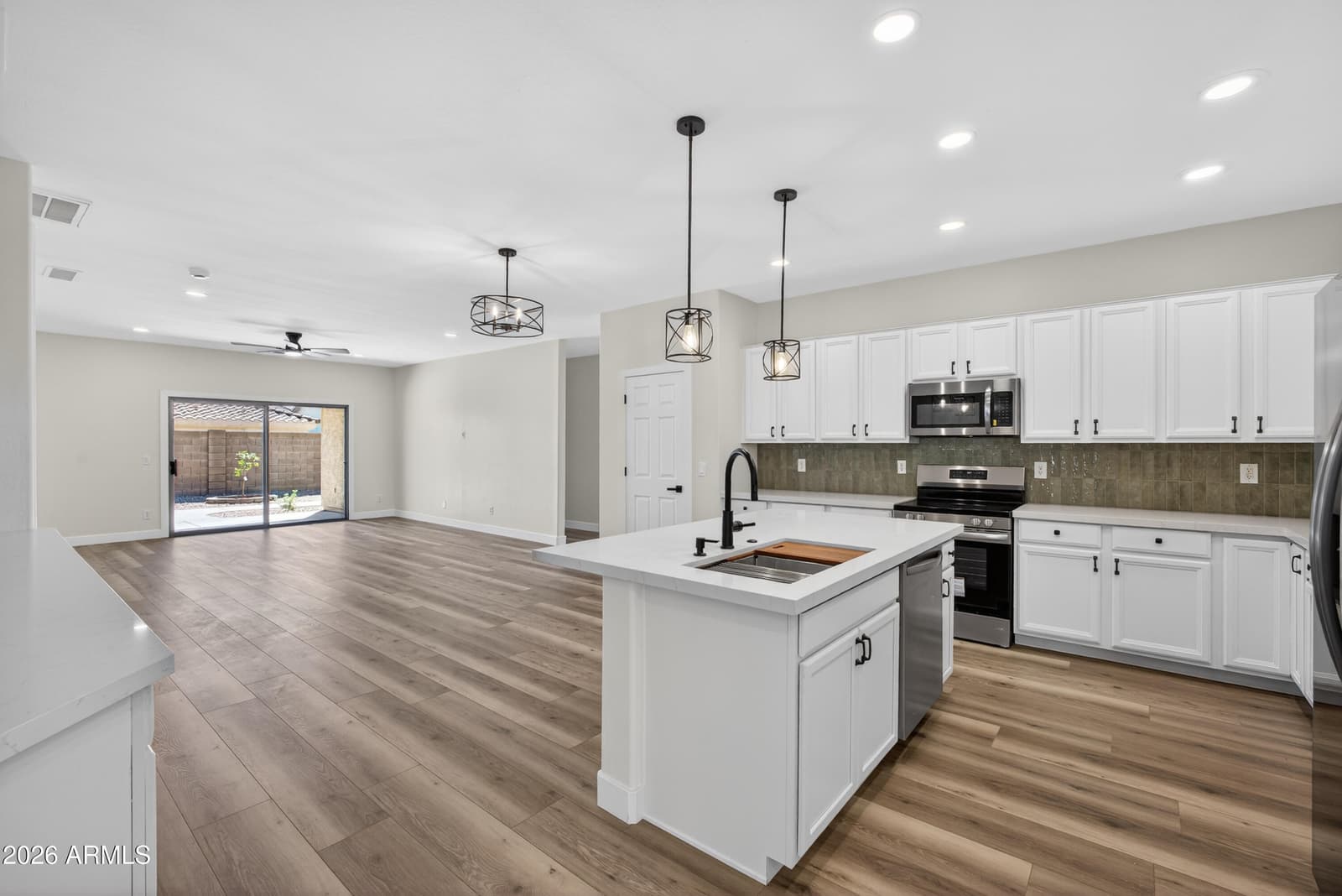 10419 E JAVELINA Avenue, Mesa, AZ 85209 — photo 17 of 53