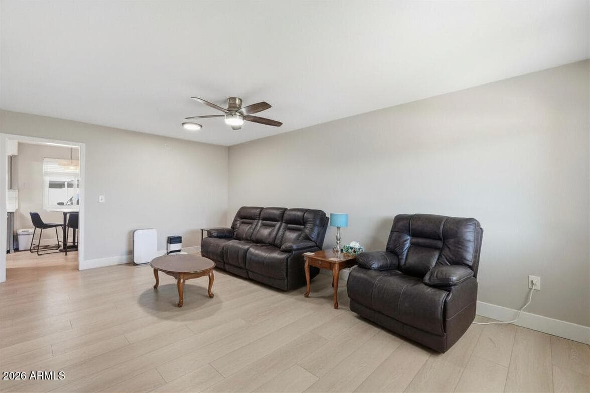 13442 N 108TH Drive, Sun City, AZ 85351 — photo 4 of 31