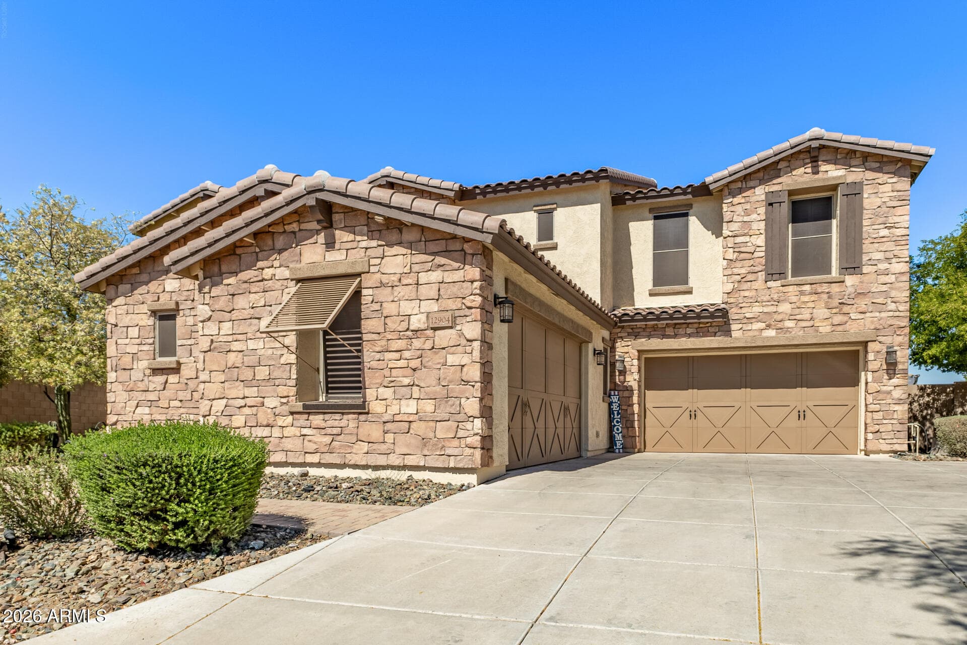 12904 W CHUCKS Avenue, Peoria, AZ 85383 — photo 6 of 35