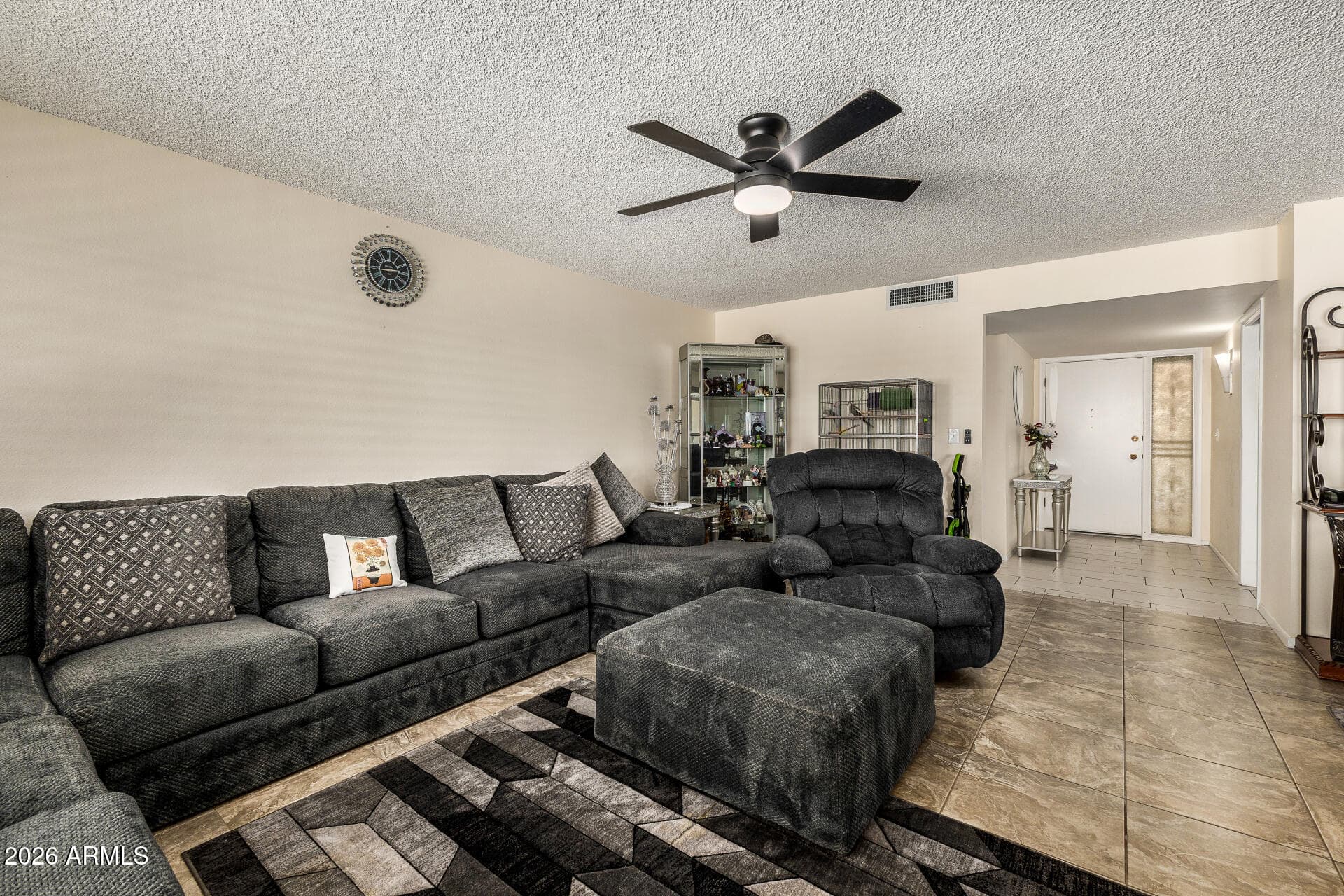 10316 W BAYSIDE Road, Sun City, AZ 85351 — photo 2 of 39