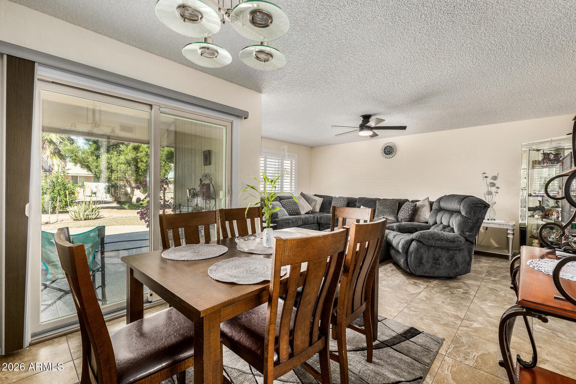 10316 W BAYSIDE Road, Sun City, AZ 85351 — photo 4 of 39
