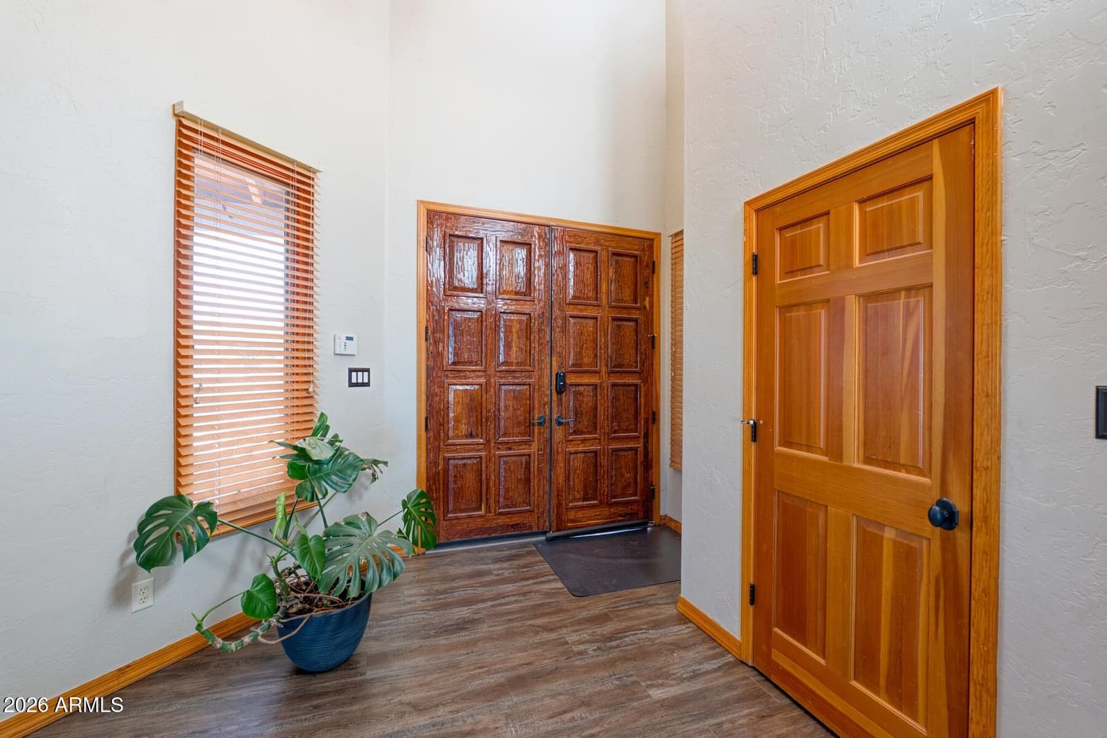 1955 E YAVAPAI Place, Sierra Vista, AZ 85650 — photo 9 of 49