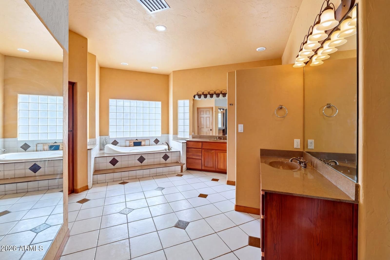 1955 E YAVAPAI Place, Sierra Vista, AZ 85650 — photo 28 of 49