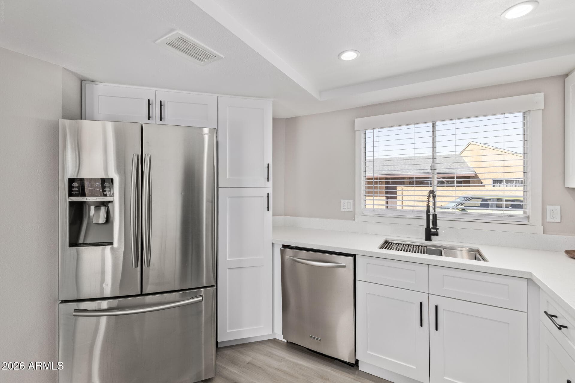 1867 E KIRKLAND Lane, Tempe, AZ 85281 — photo 6 of 19