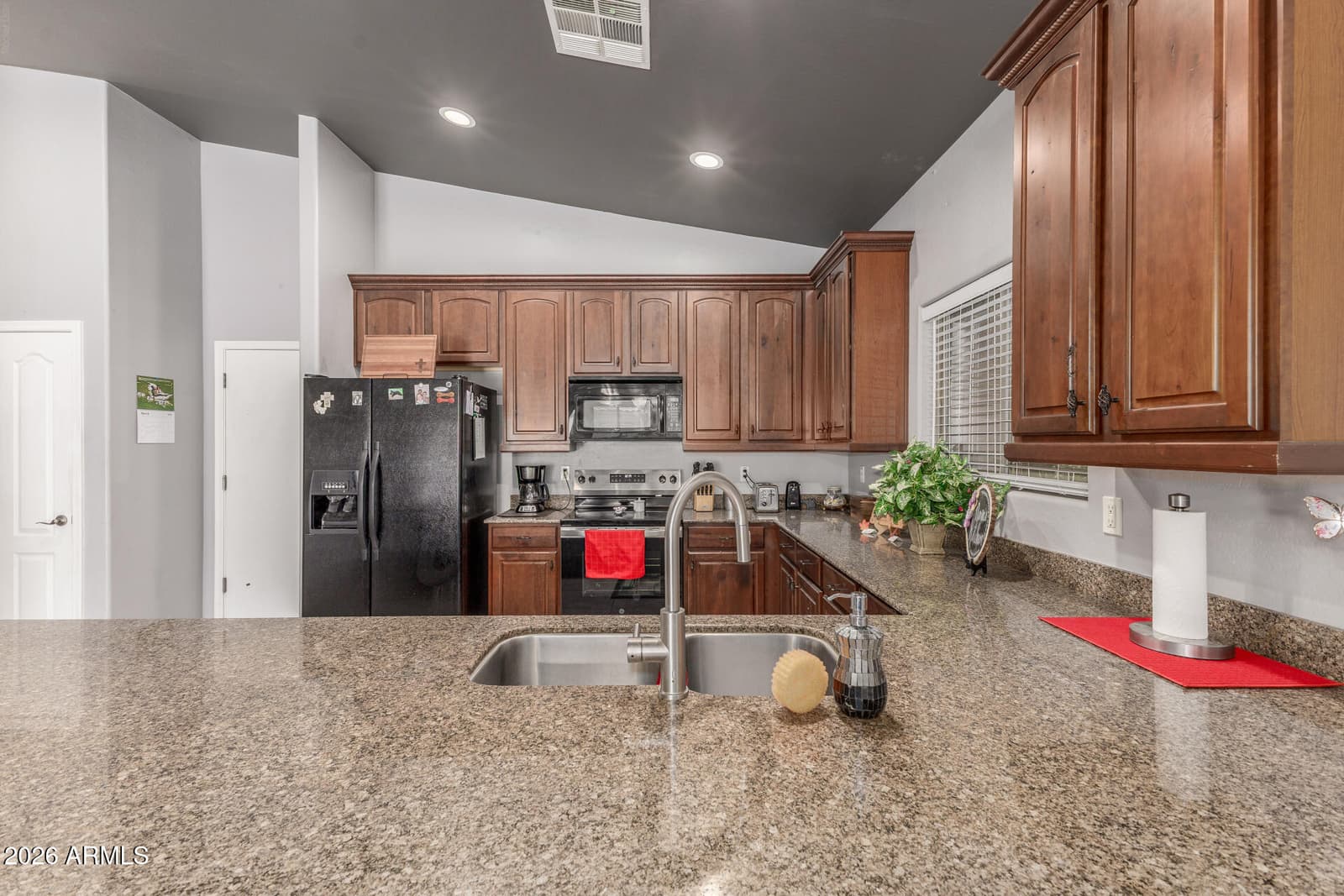 12229 W OCOTILLO Lane, El Mirage, AZ 85335 — photo 12 of 37