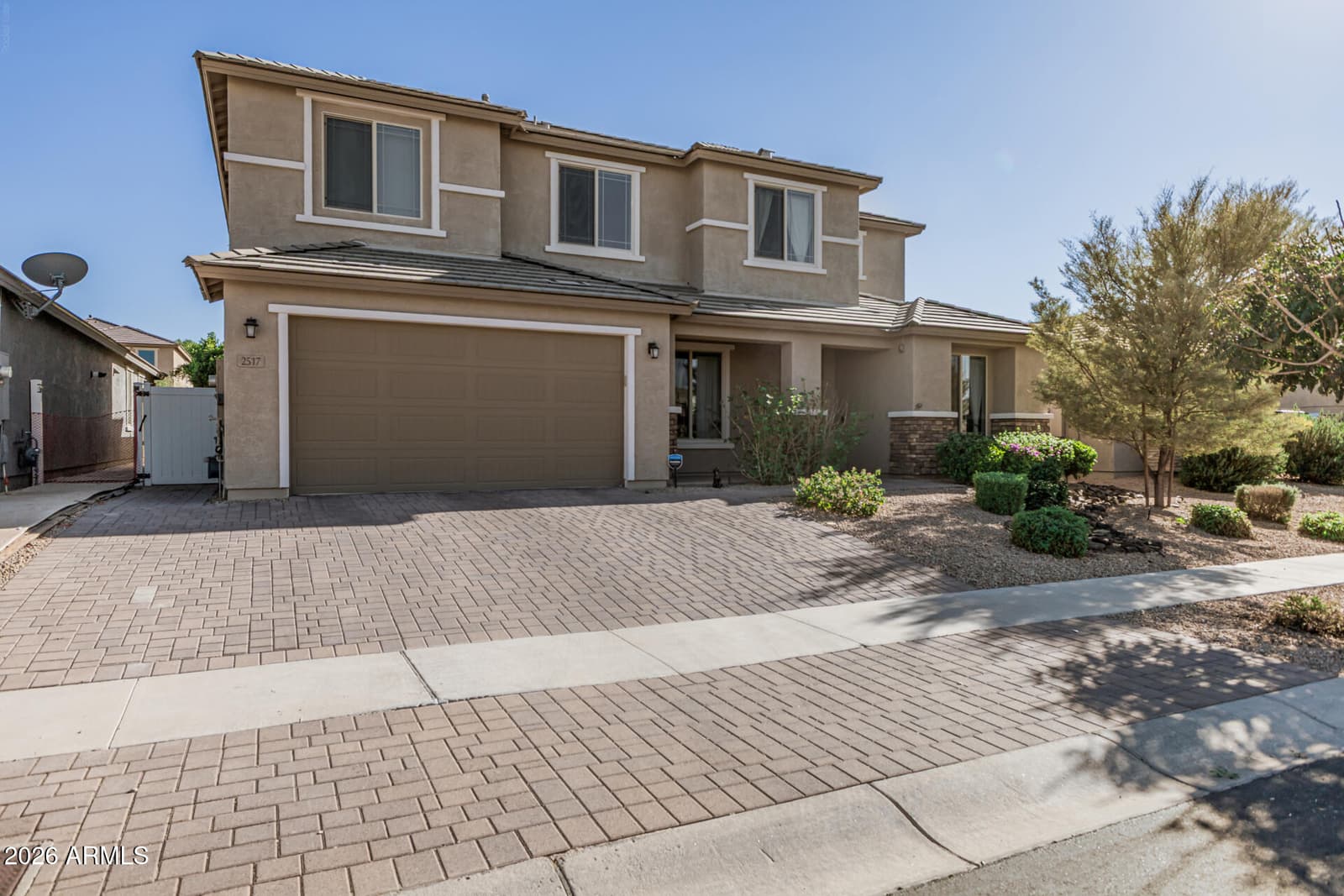 2517 E NOVAK Way, Phoenix, AZ 85042 — photo 2 of 48