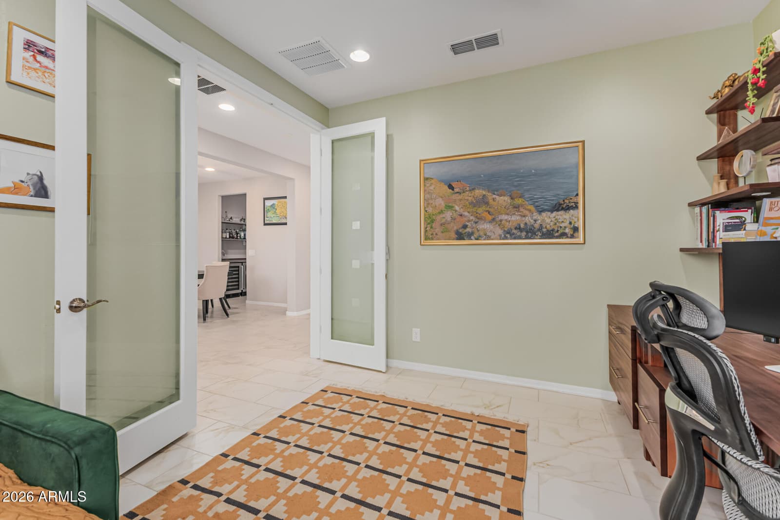 2517 E NOVAK Way, Phoenix, AZ 85042 — photo 6 of 48