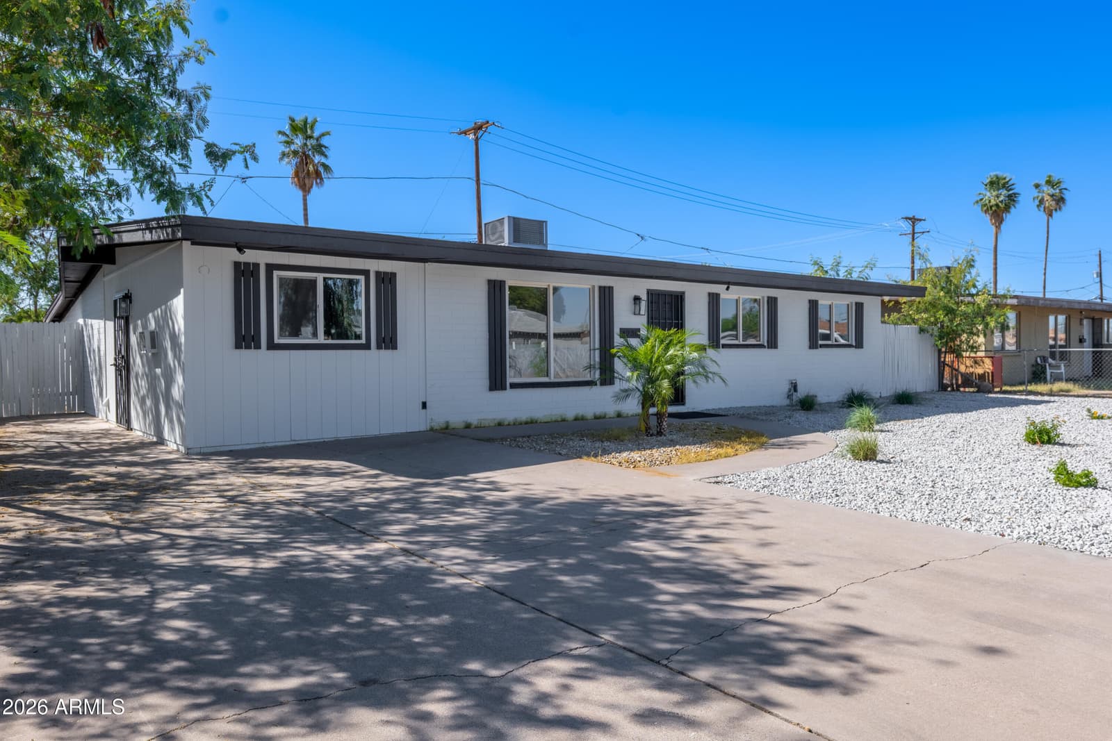 4230 N 49TH Drive, Phoenix, AZ 85031 — photo 1 of 37