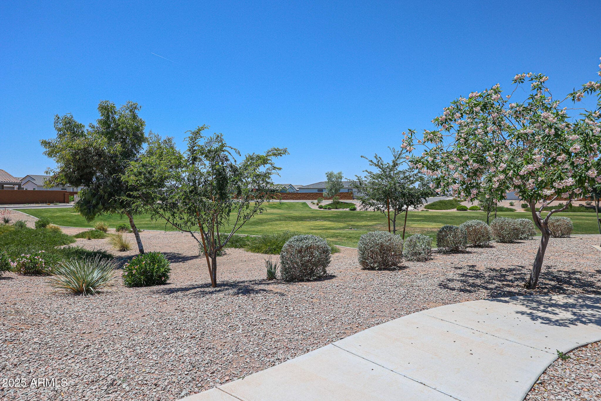 40060 W SPARKS Lane, Maricopa, AZ 85138 — photo 4 of 10