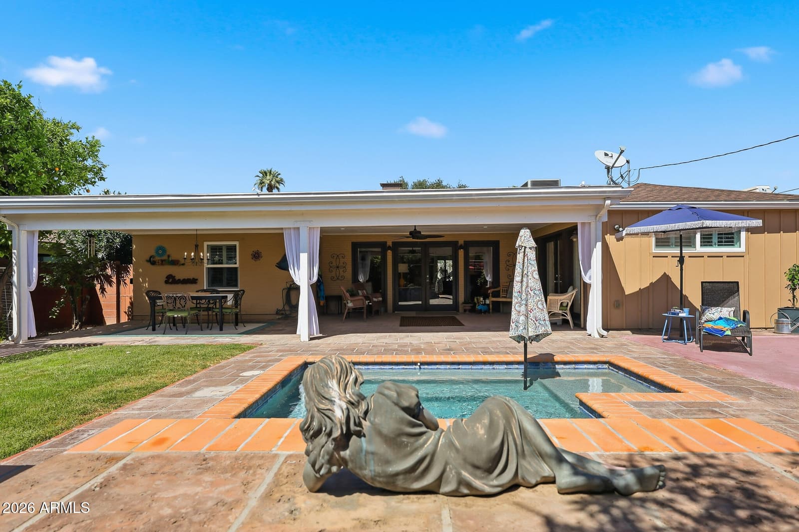 1609 W VIRGINIA Avenue, Phoenix, AZ 85007 — photo 46 of 68