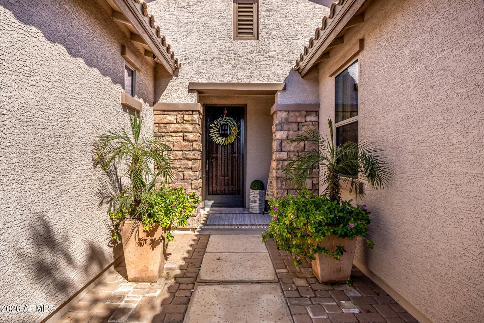 4991 S COTTON Court, Chandler, AZ 85248 — photo 3 of 40