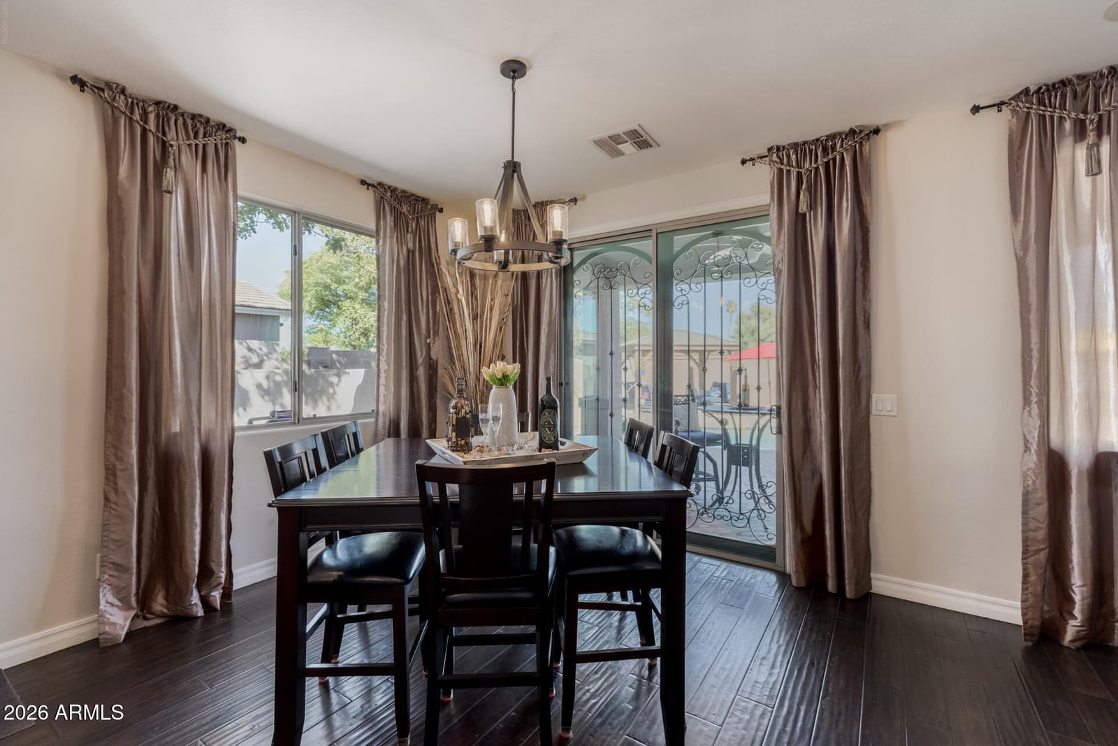 4991 S COTTON Court, Chandler, AZ 85248 — photo 13 of 40