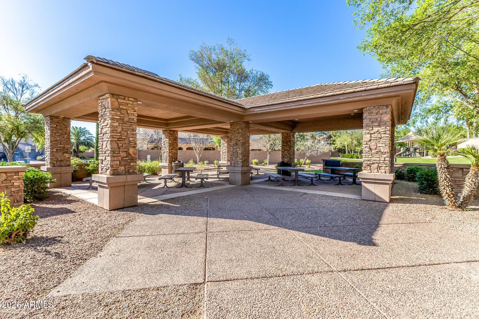 4991 S COTTON Court, Chandler, AZ 85248 — photo 37 of 40
