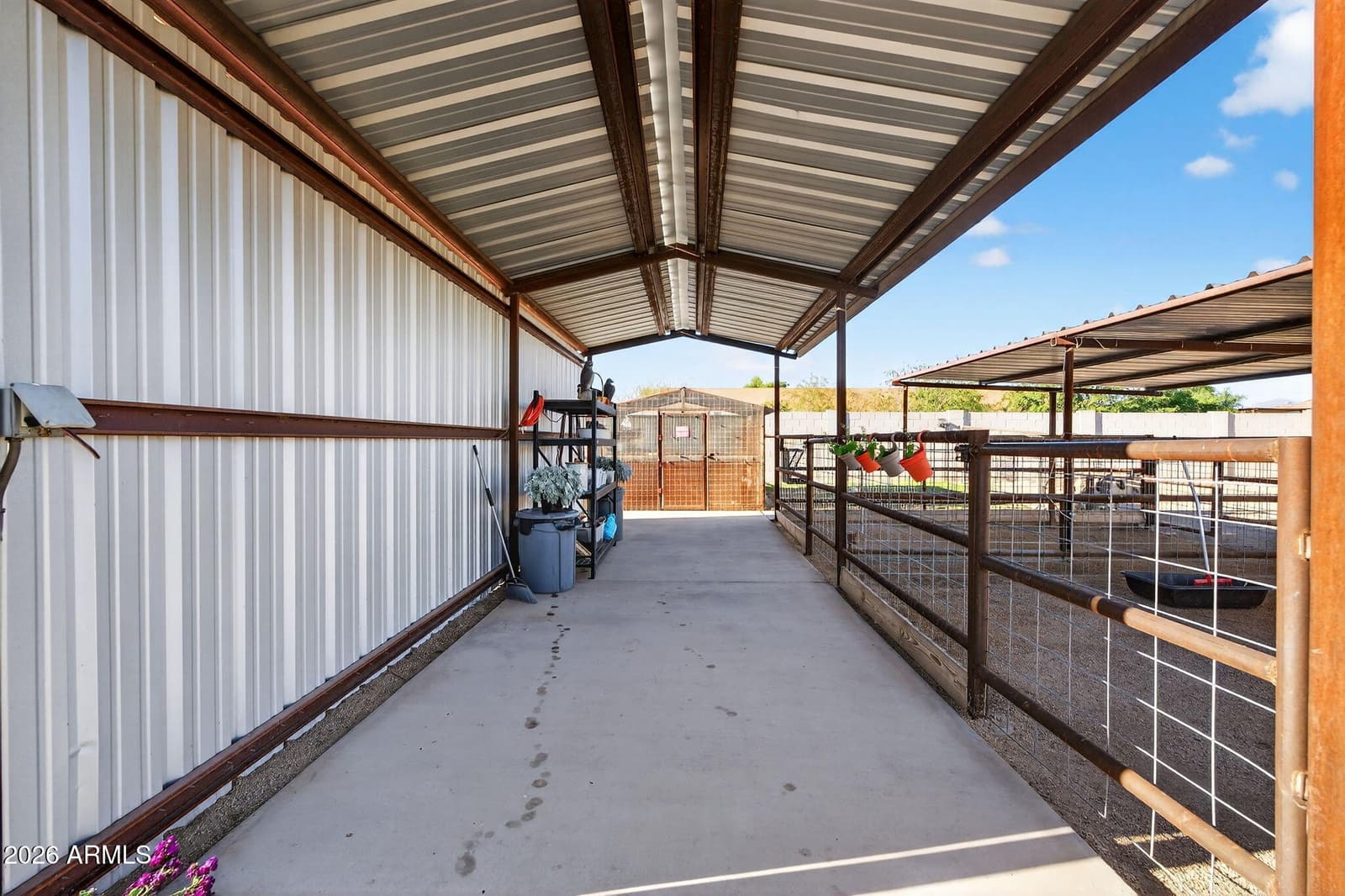 1124 E LOVELAND Lane, San Tan Valley, AZ 85140 — photo 15 of 72