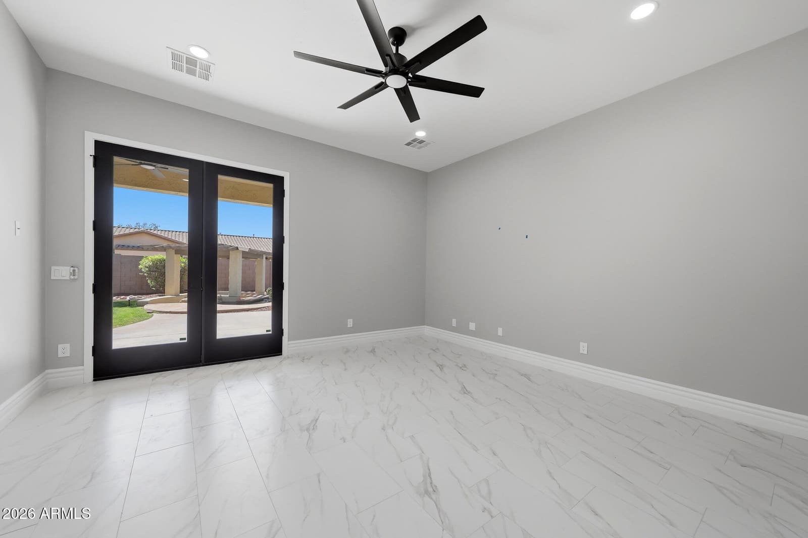 8001 W SAN JUAN Avenue, Glendale, AZ 85303 — photo 20 of 55