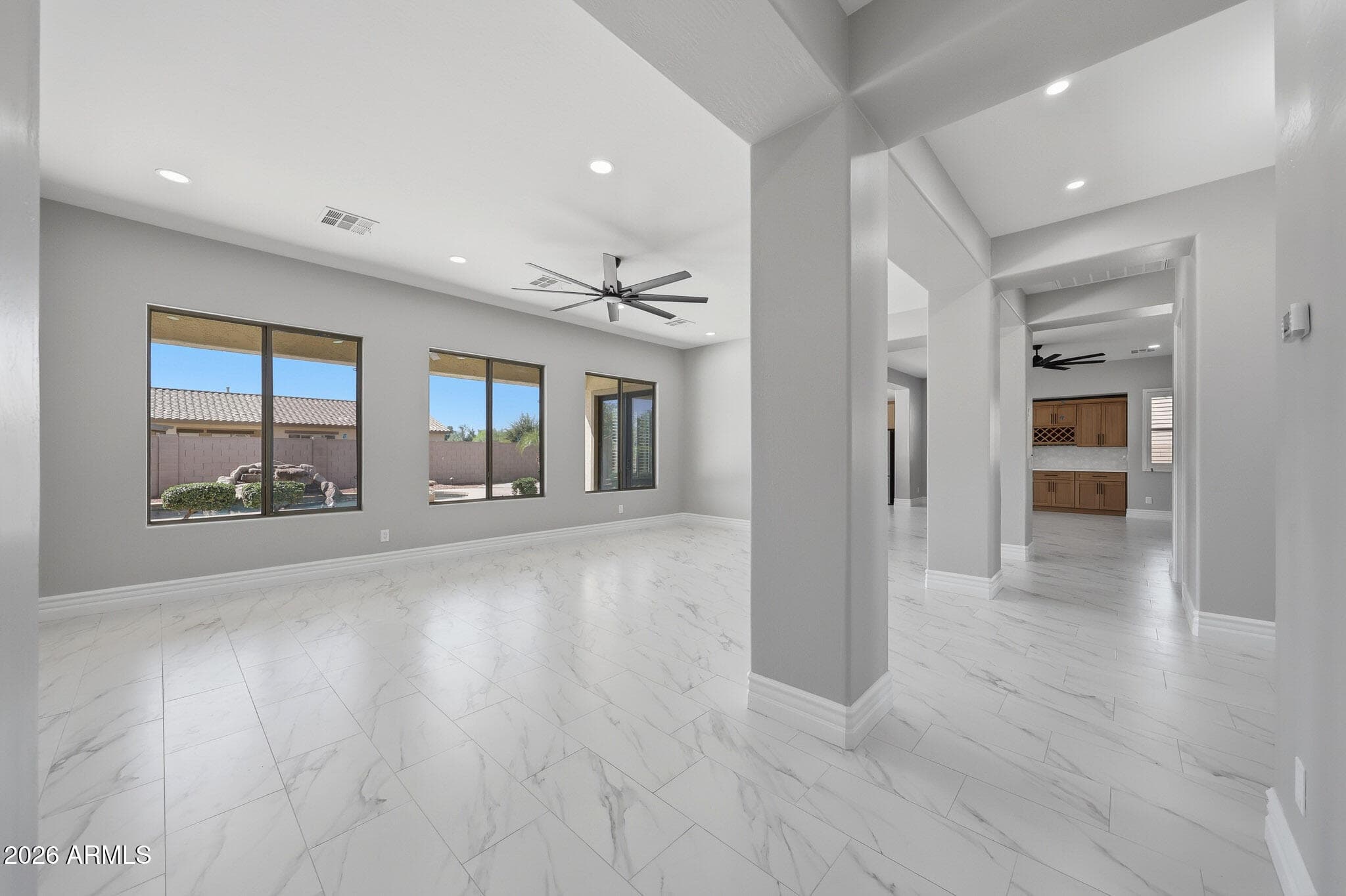 8001 W SAN JUAN Avenue, Glendale, AZ 85303 — photo 6 of 55