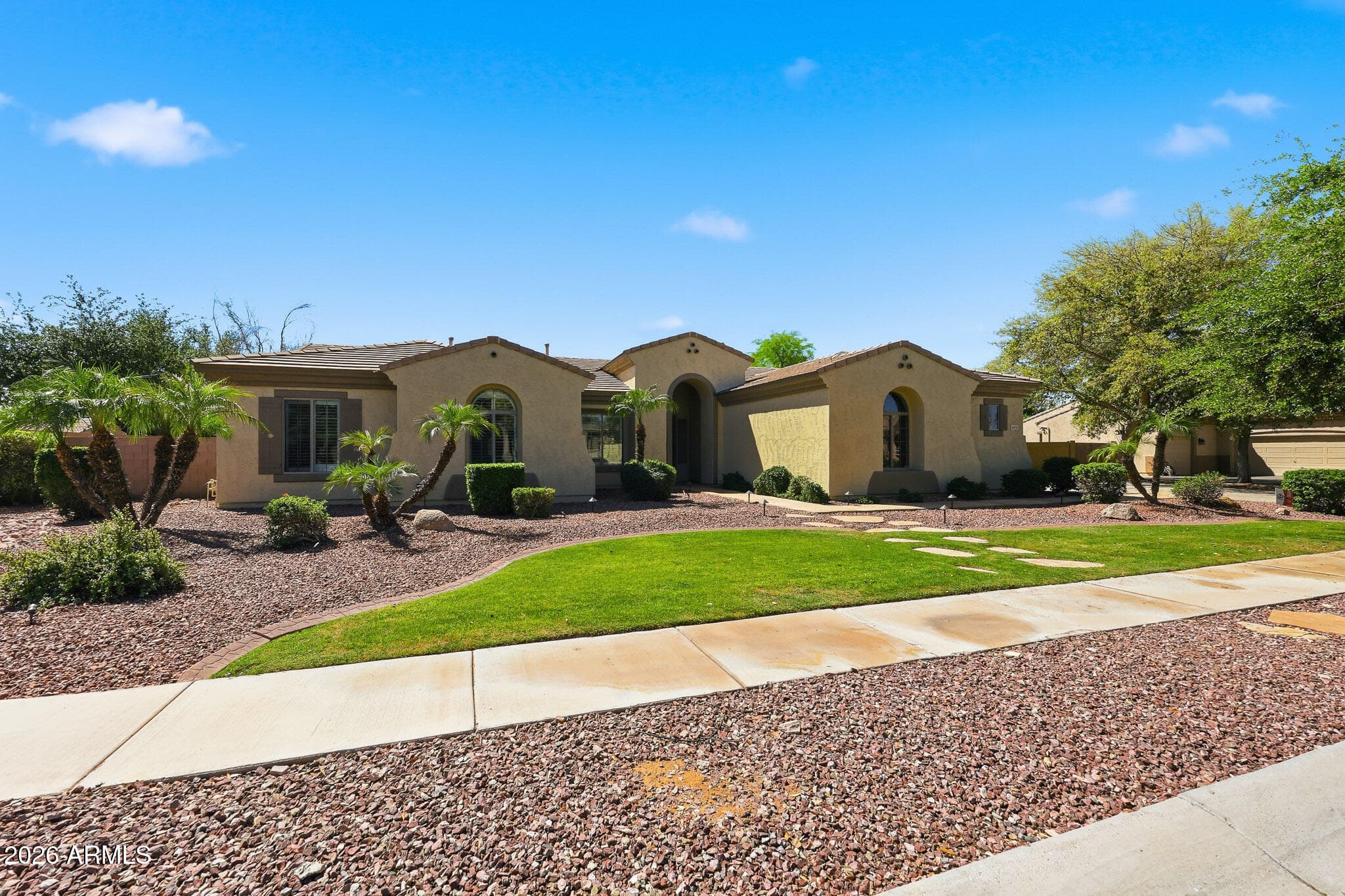 8001 W SAN JUAN Avenue, Glendale, AZ 85303 — photo 39 of 55