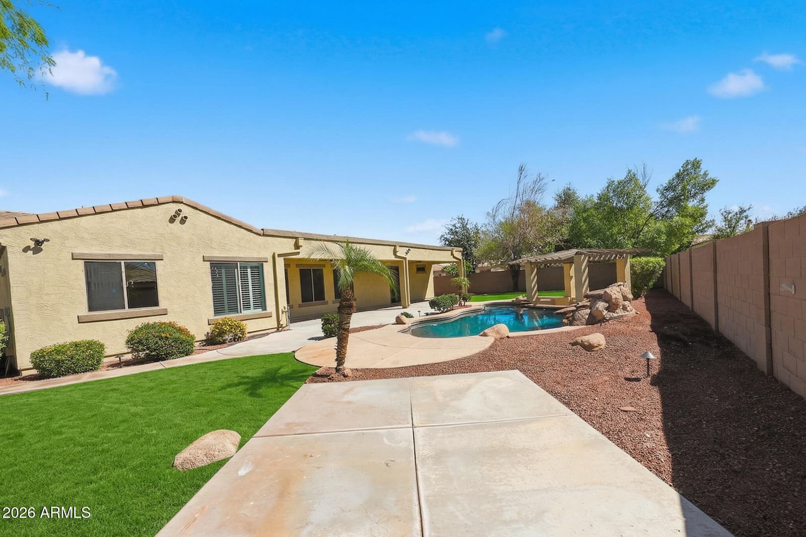 8001 W SAN JUAN Avenue, Glendale, AZ 85303 — photo 42 of 55