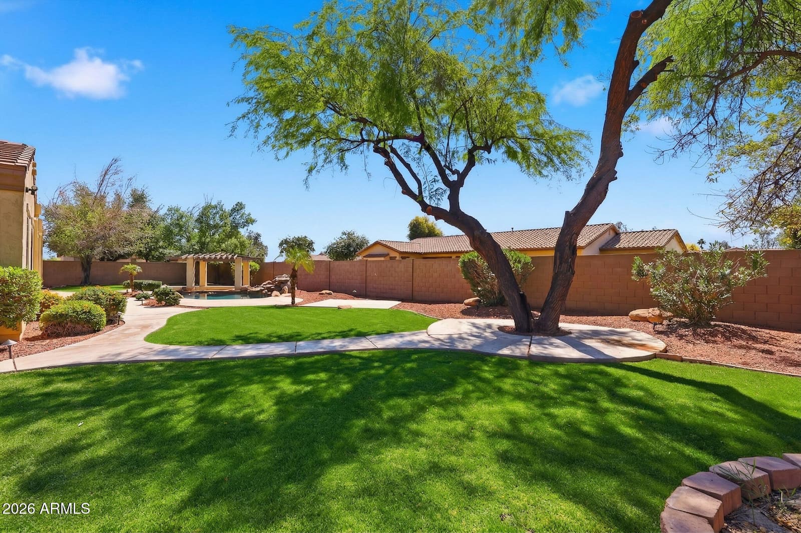 8001 W SAN JUAN Avenue, Glendale, AZ 85303 — photo 43 of 55