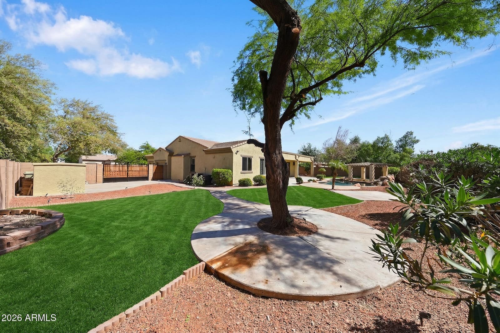 8001 W SAN JUAN Avenue, Glendale, AZ 85303 — photo 44 of 55