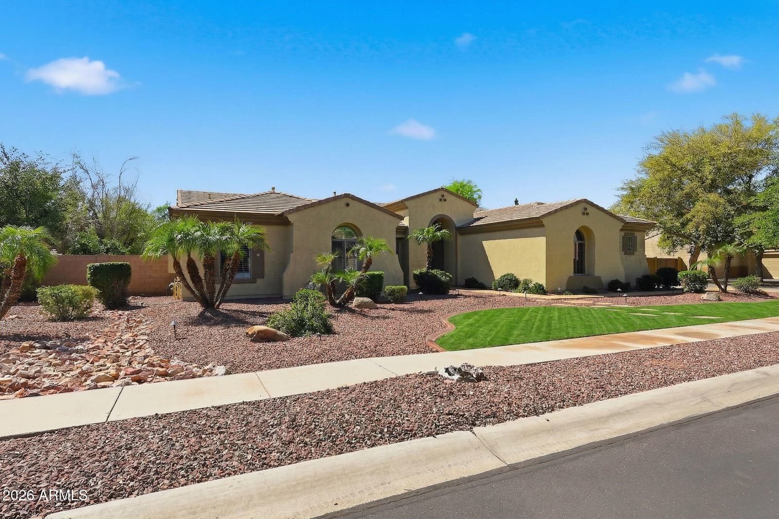 8001 W SAN JUAN Avenue, Glendale, AZ 85303 — photo 47 of 55