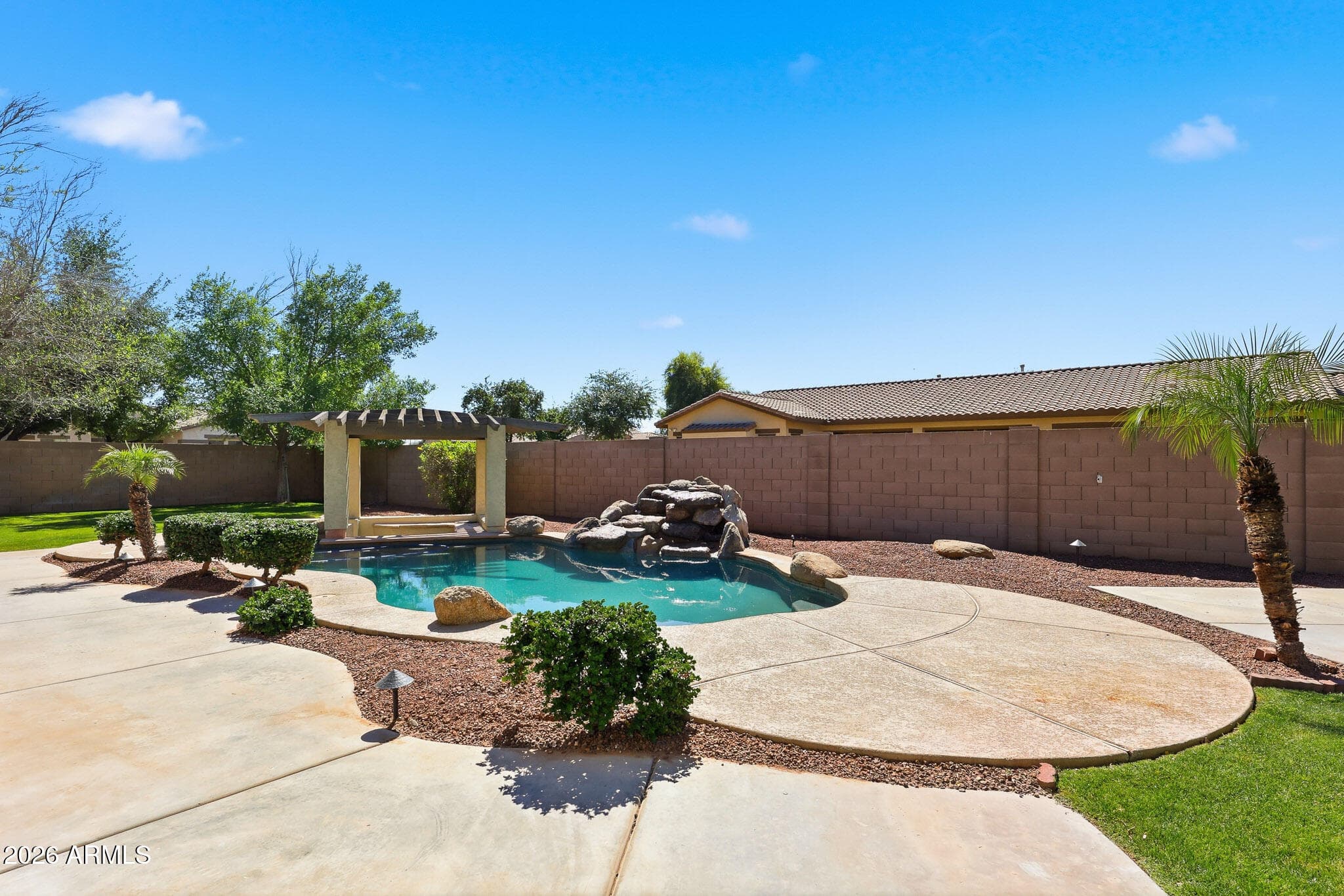 8001 W SAN JUAN Avenue, Glendale, AZ 85303 — photo 51 of 55