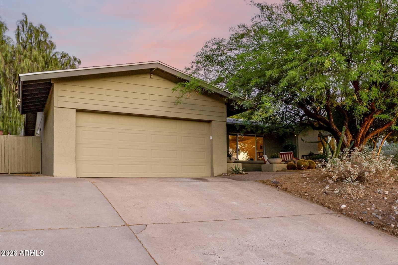 7657 N 22nd Street, Phoenix, AZ 85020 — photo 3 of 75