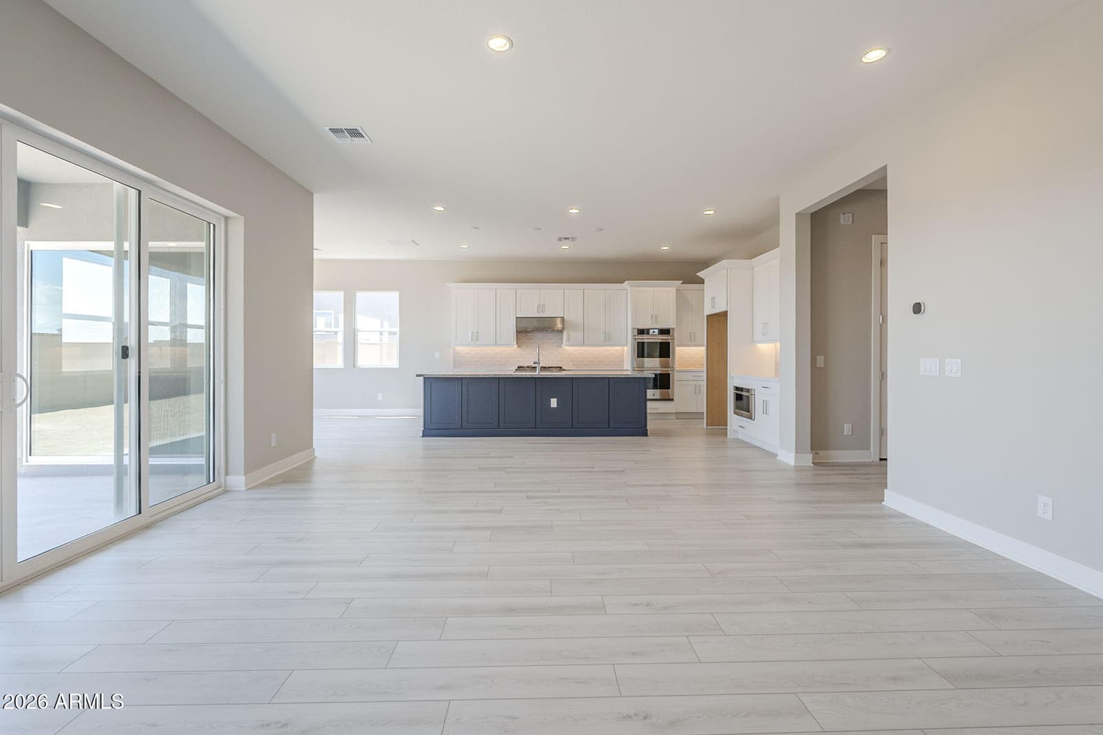 10841 N BLAKELY Street, Surprise, AZ 85388 — photo 8 of 62