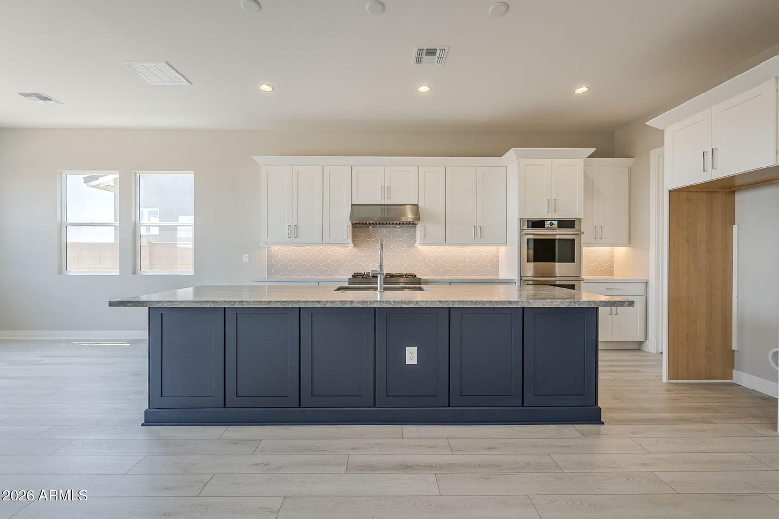 10841 N BLAKELY Street, Surprise, AZ 85388 — photo 10 of 62