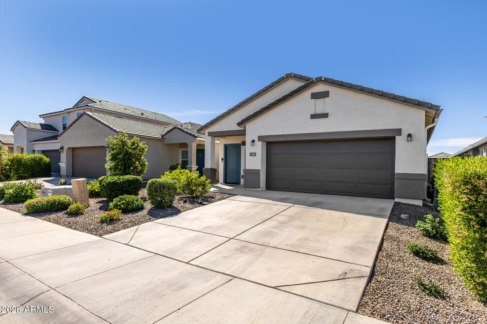 3289 W SPAULDING Avenue, Apache Junction, AZ 85120 — photo 3 of 44