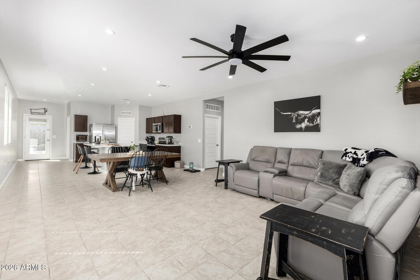3289 W SPAULDING Avenue, Apache Junction, AZ 85120 — photo 8 of 44