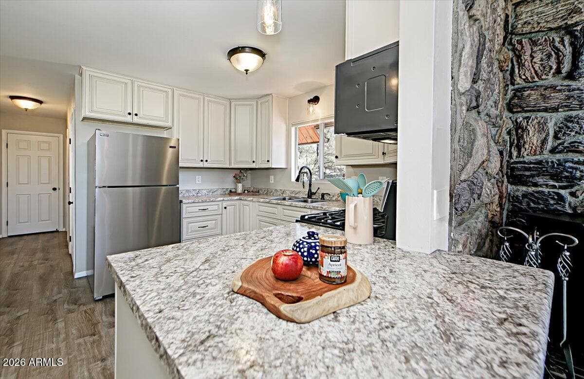 805 MIDDLEBROOK Road, Prescott, AZ 86303 — photo 10 of 26