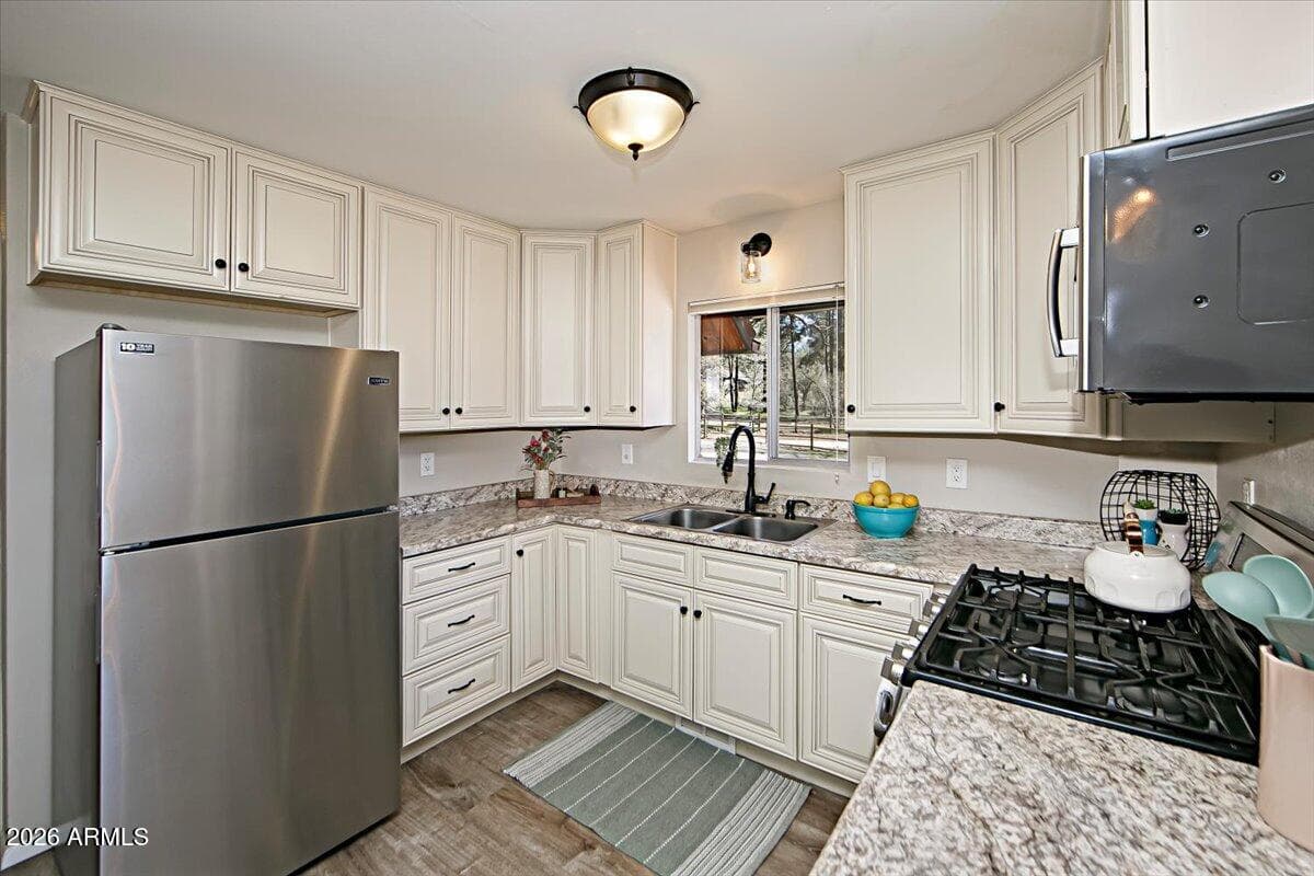 805 MIDDLEBROOK Road, Prescott, AZ 86303 — photo 11 of 26
