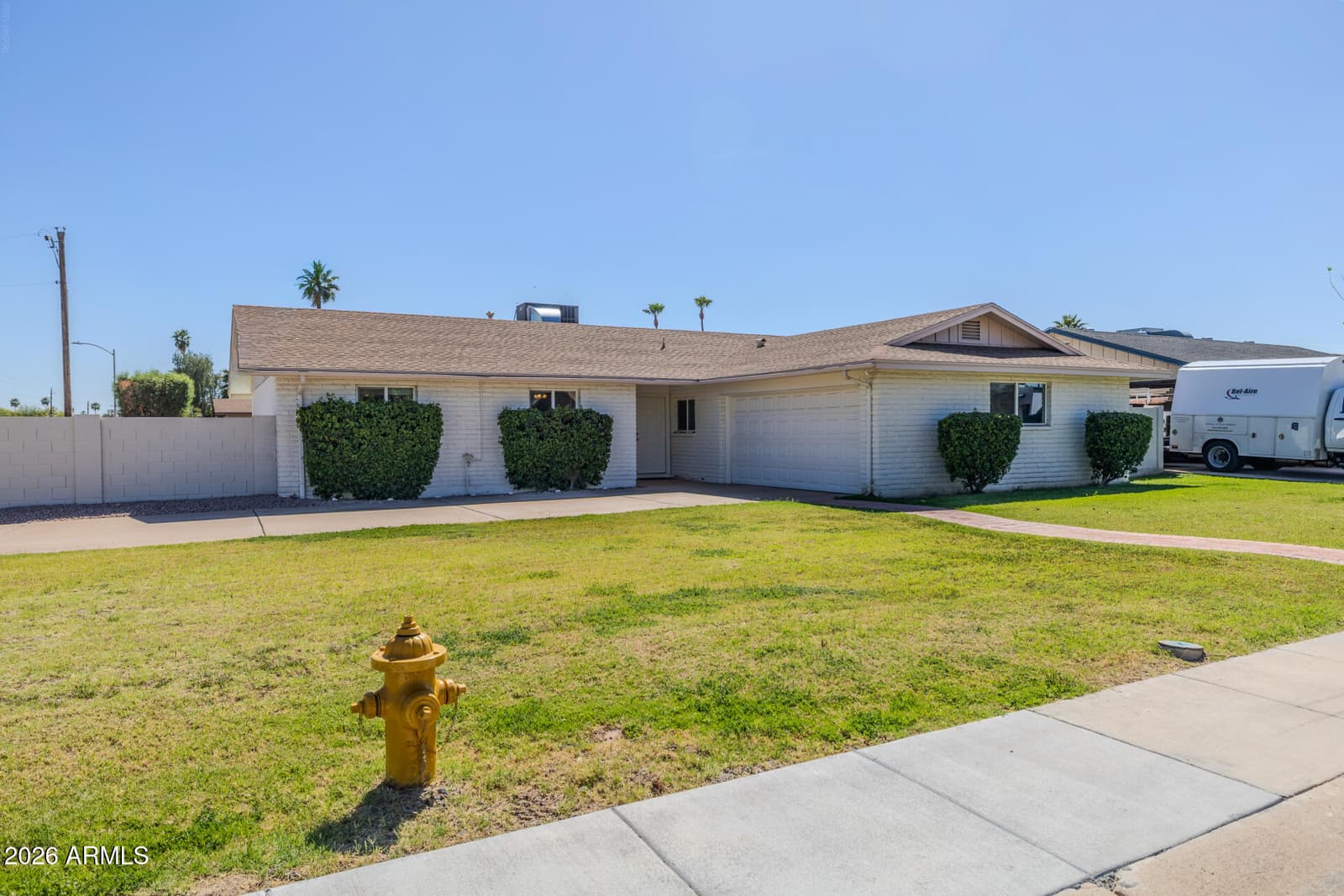 3101 W SHANGRI LA Road, Phoenix, AZ 85029 — photo 5 of 40