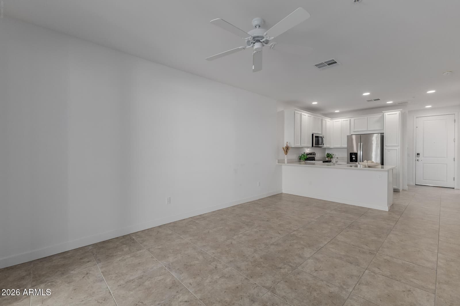 2511 W QUEEN CREEK Road 279, Chandler, AZ 85248 — photo 5 of 35
