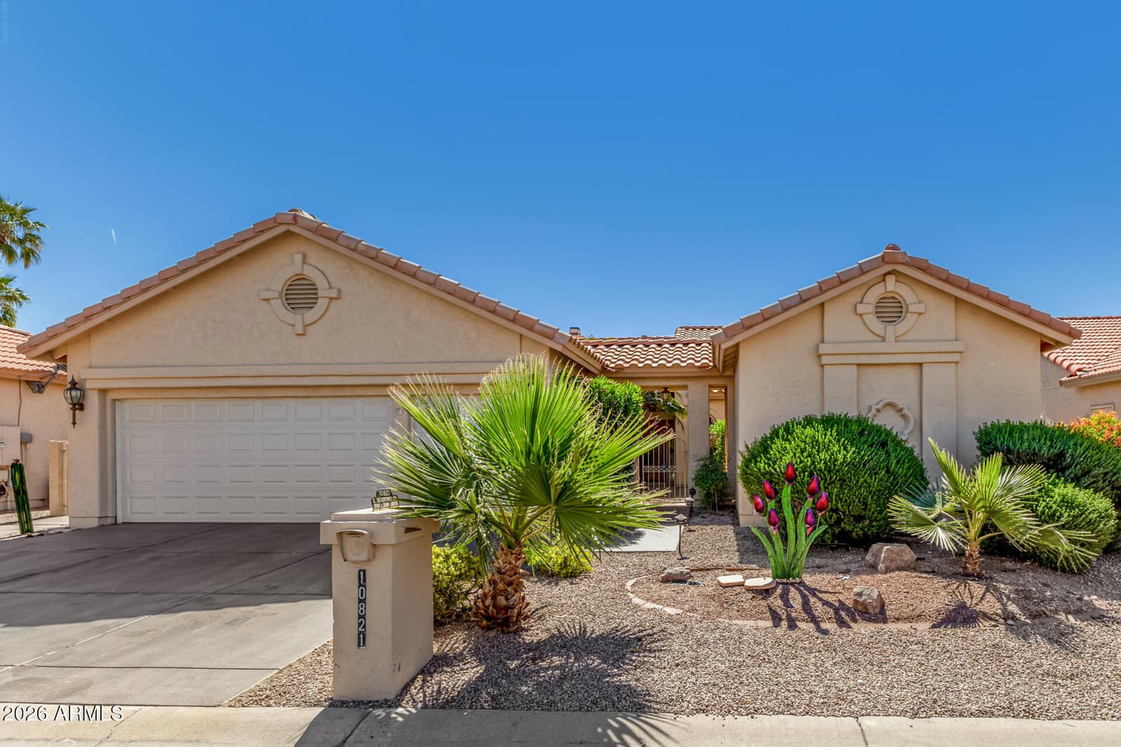 10821 E SILVERTREE Drive, Sun Lakes, AZ 85248 — photo 2 of 40