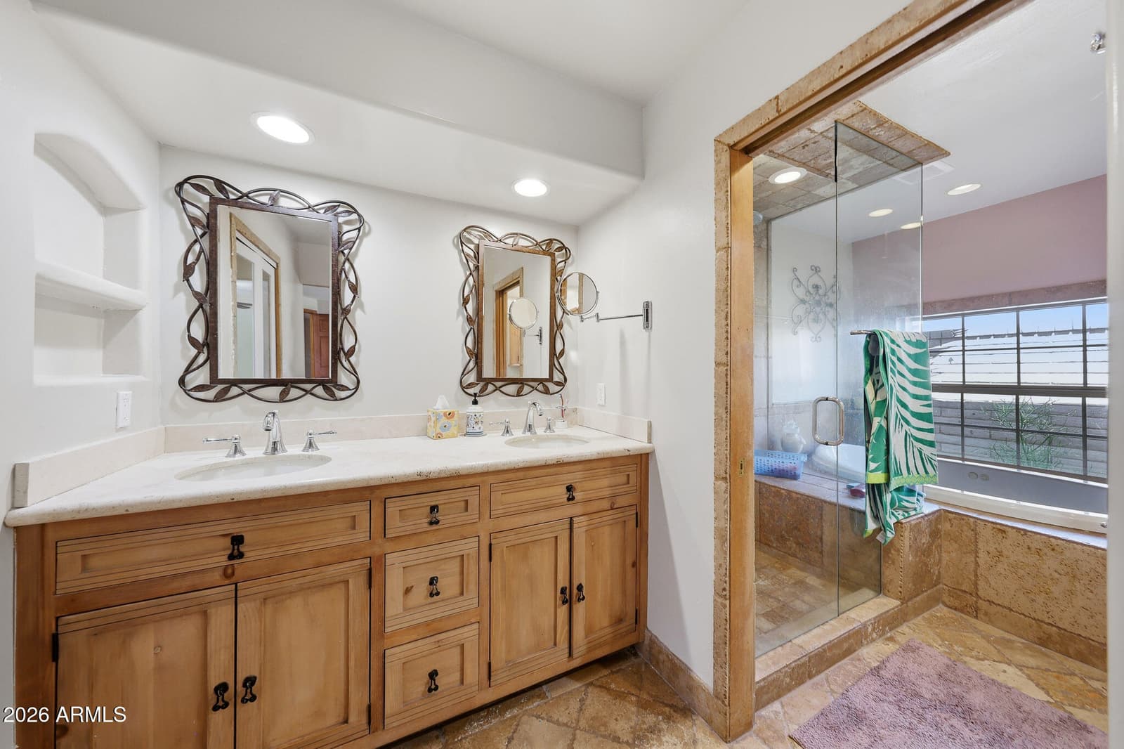9037 N ARROYA GRANDE Drive, Phoenix, AZ 85028 — photo 15 of 41