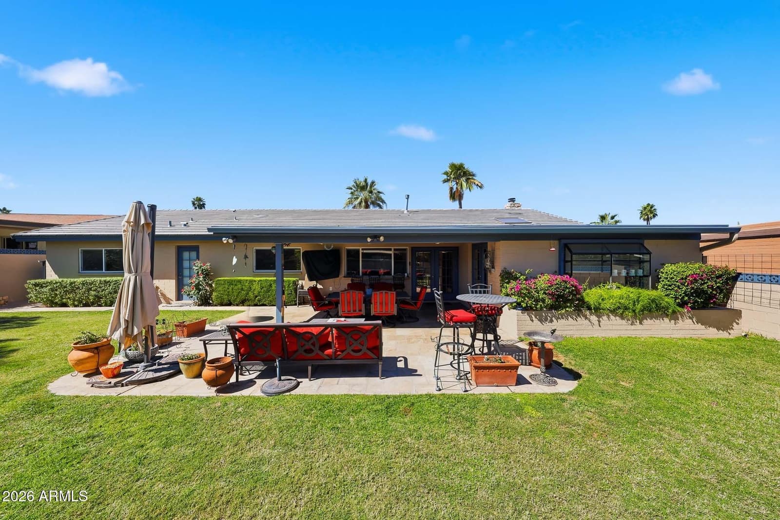 9037 N ARROYA GRANDE Drive, Phoenix, AZ 85028 — photo 11 of 41