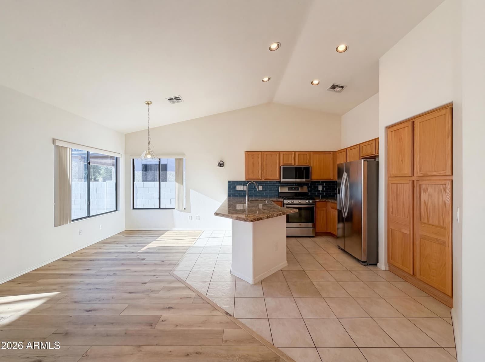 25210 S WYOMING Avenue, Sun Lakes, AZ 85248 — photo 11 of 16