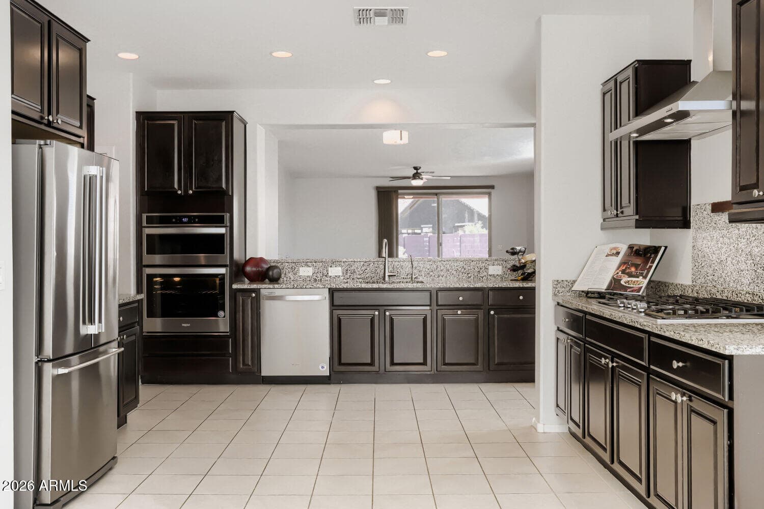 26975 N 71ST Drive, Peoria, AZ 85383 — photo 4 of 27