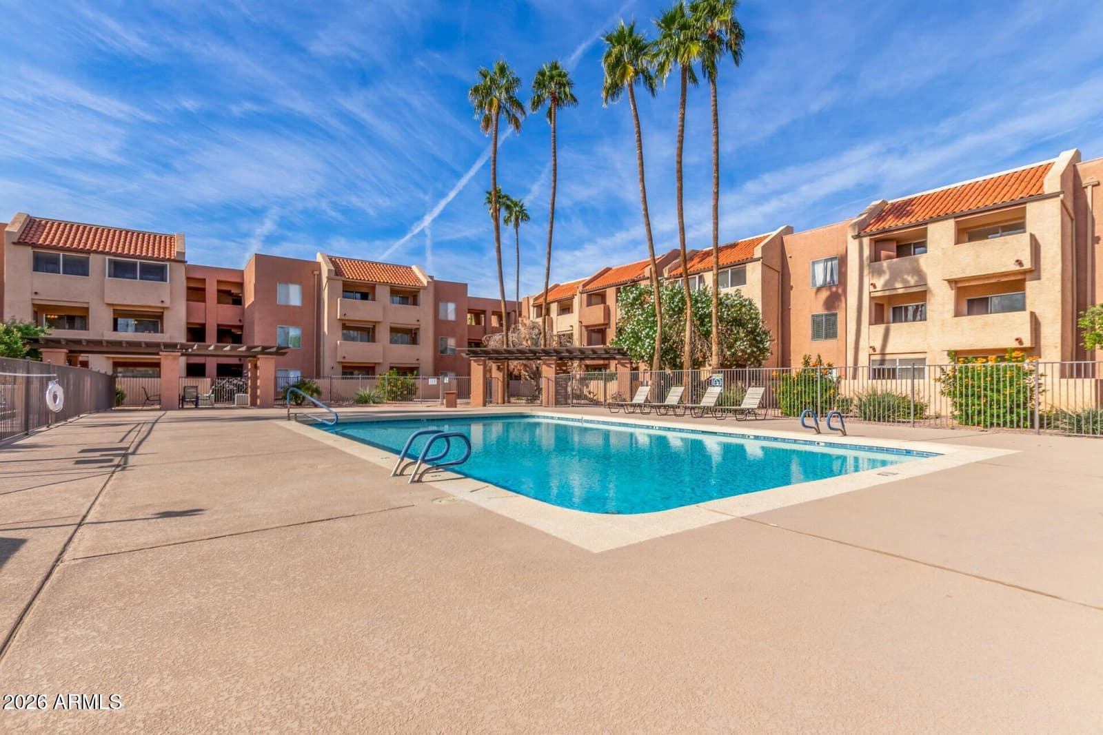 540 N MAY 2069, Mesa, AZ 85201 — photo 4 of 16