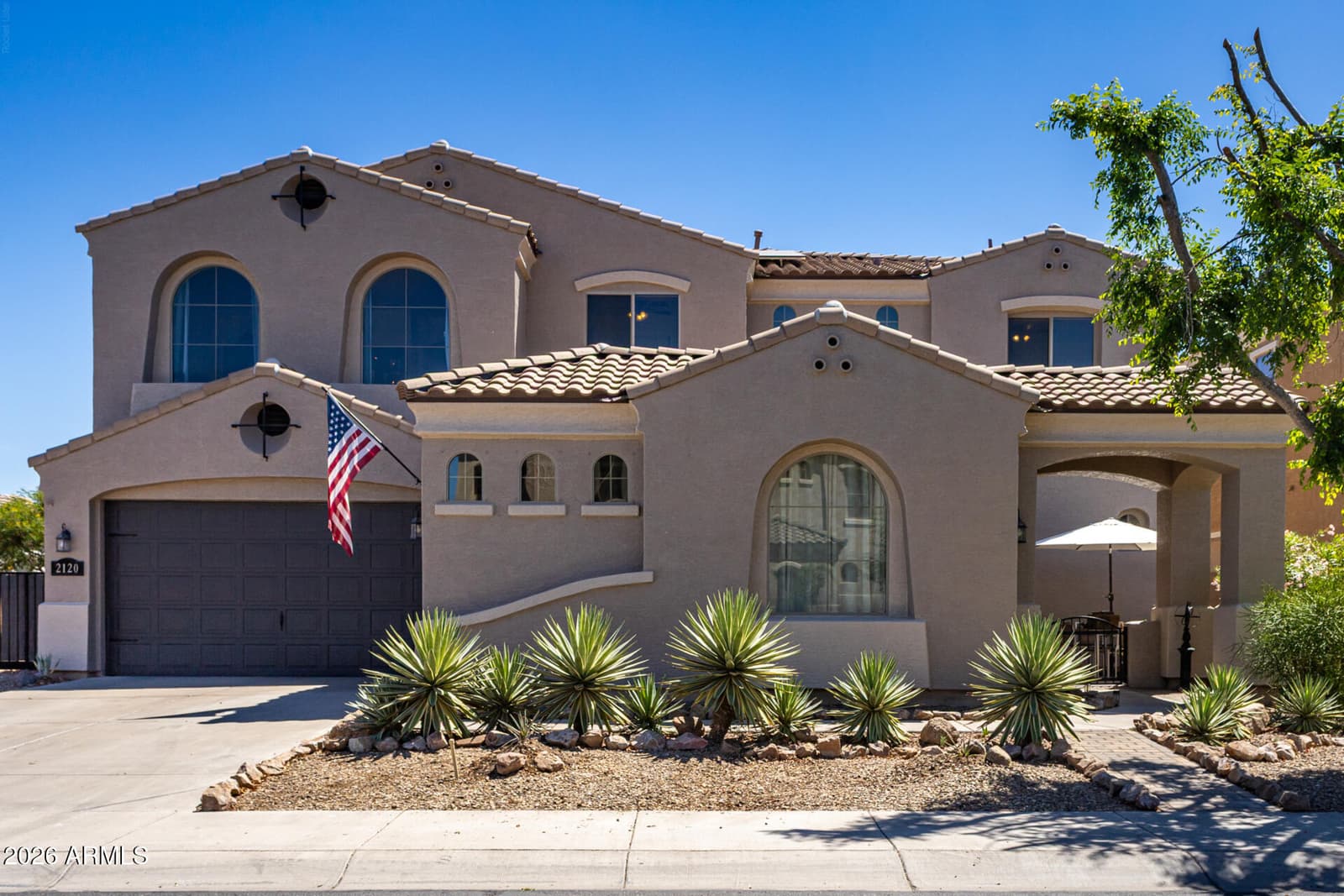 2120 N COUGAR Court, Casa Grande, AZ 85122 — photo 2 of 30