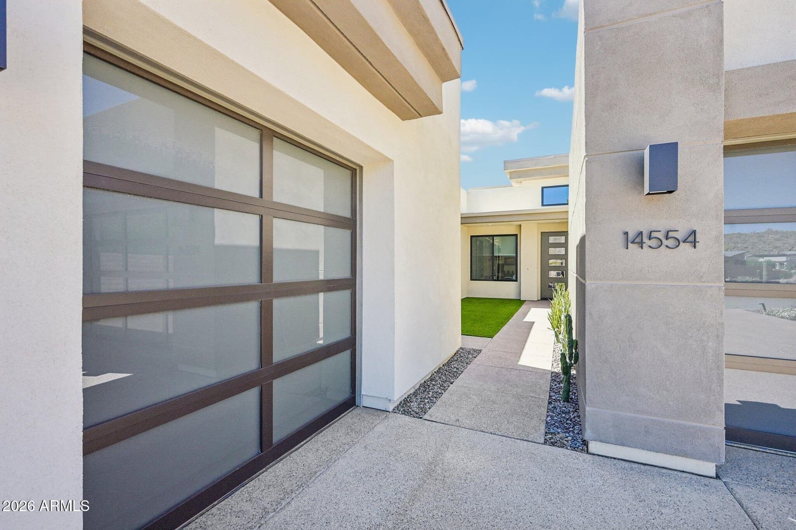 14554 N VALENCIA Drive, Fountain Hills, AZ 85268 — photo 4 of 57