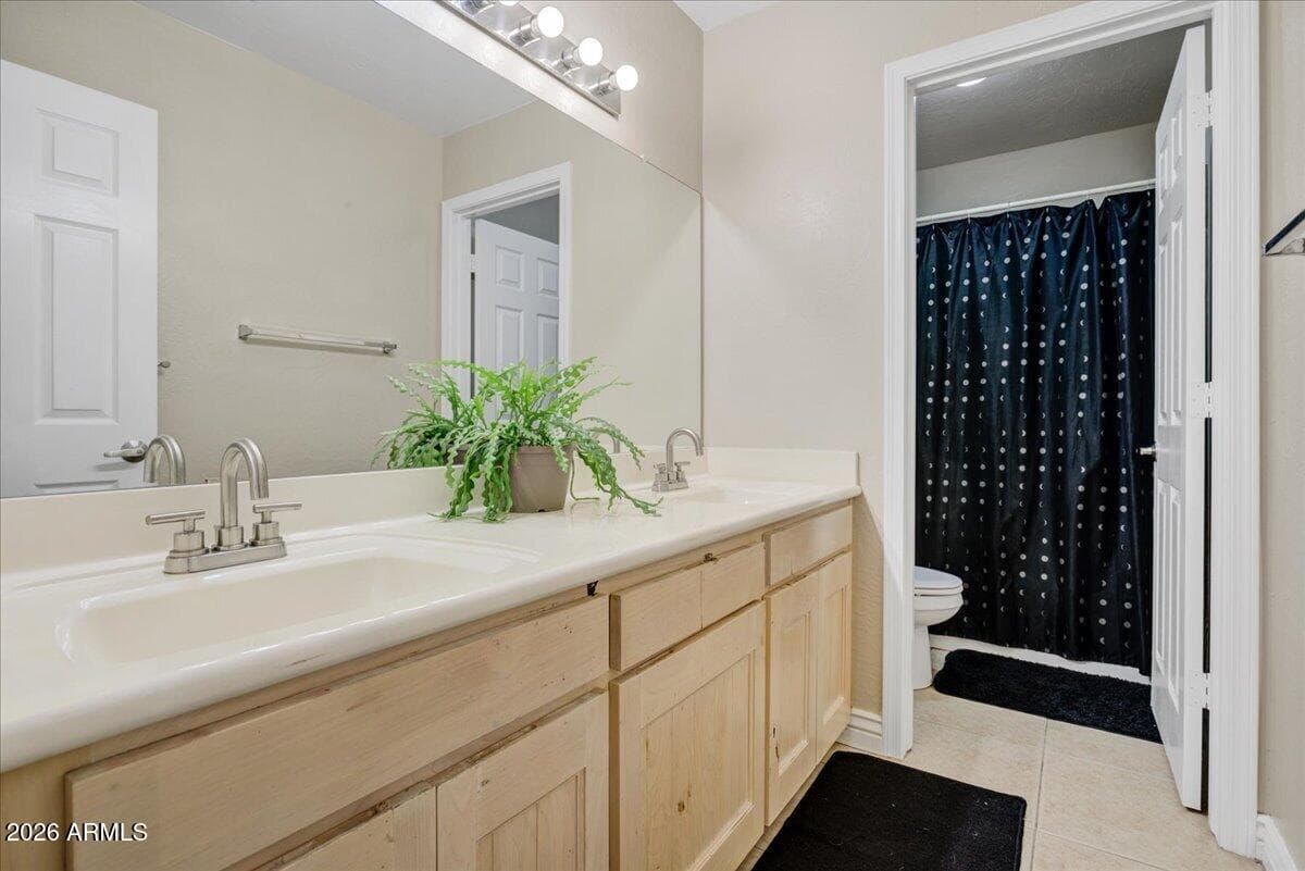 5721 W MARIPOSA GRANDE Lane, Glendale, AZ 85310 — photo 15 of 20